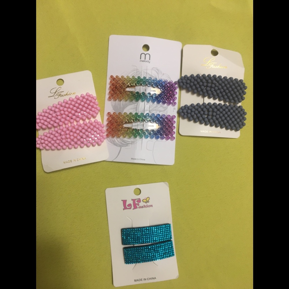 Hair clips